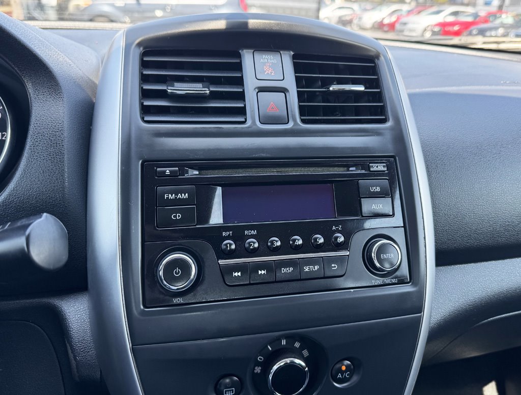 2018 Nissan Versa Sedan SV - Photo 21