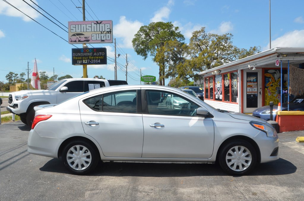 2018 Nissan Versa Sedan SV - Photo 6