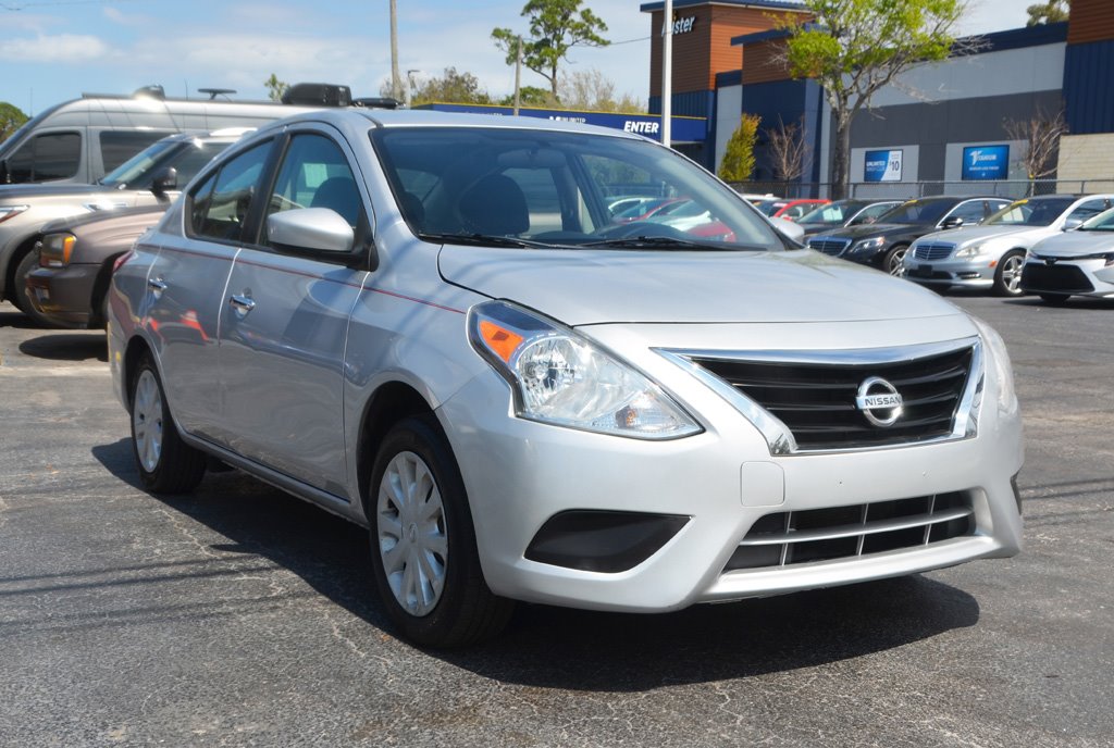 2018 Nissan Versa Sedan SV - Photo 7