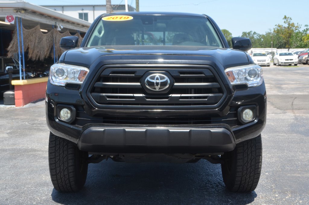 2019 Toyota Tacoma SR - Photo 9