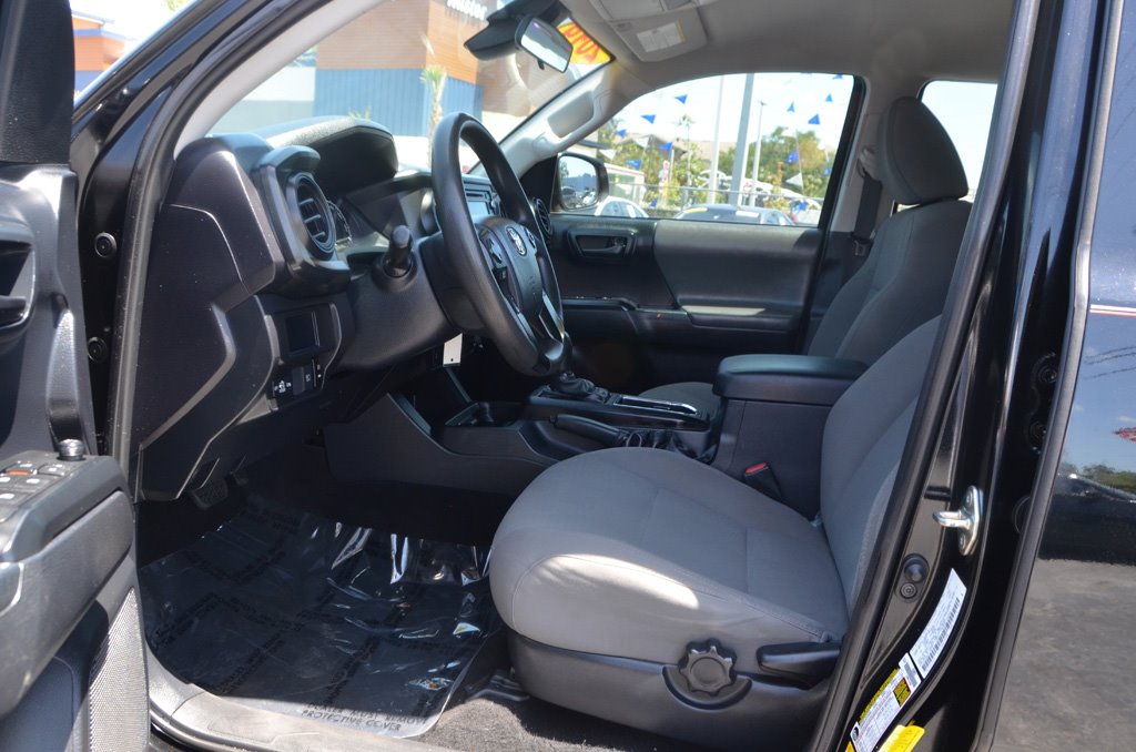 2019 Toyota Tacoma SR - Photo 17