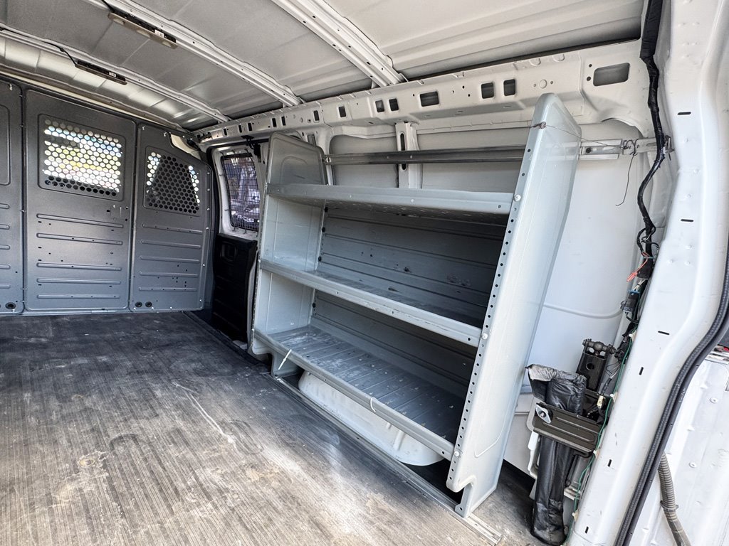 2017 Chevrolet Express Cargo Work Van - Photo 24
