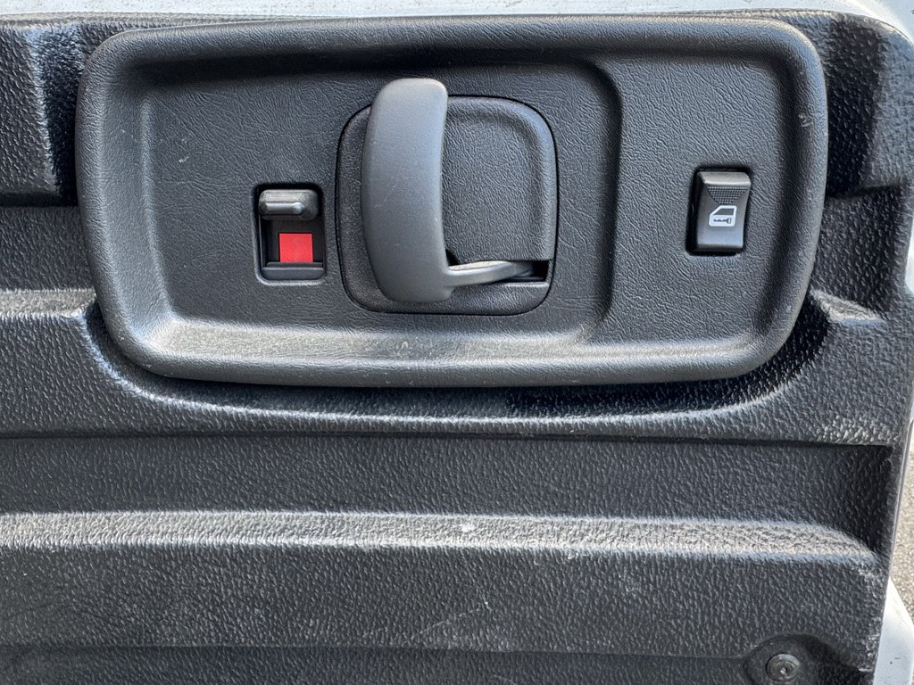 2017 Chevrolet Express Cargo Work Van - Photo 26