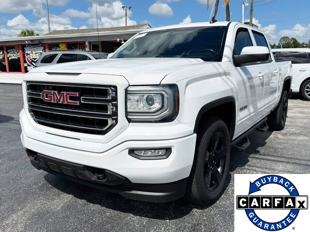 2015 GMC Canyon SLT's photo