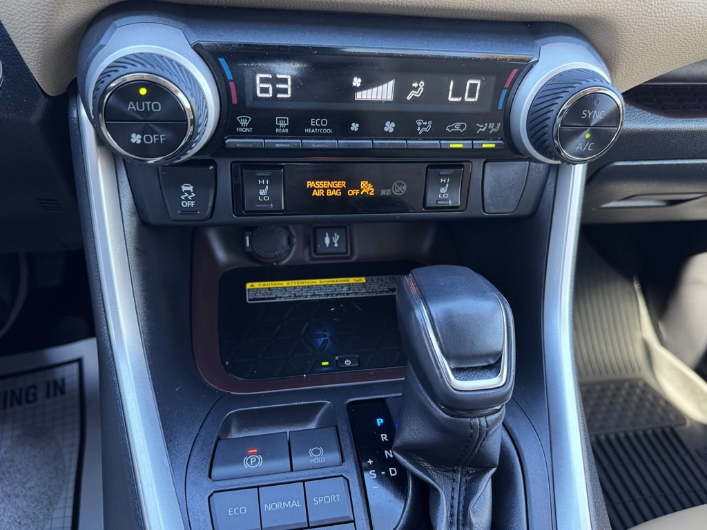 2019 Toyota RAV4 Limited - Photo 22