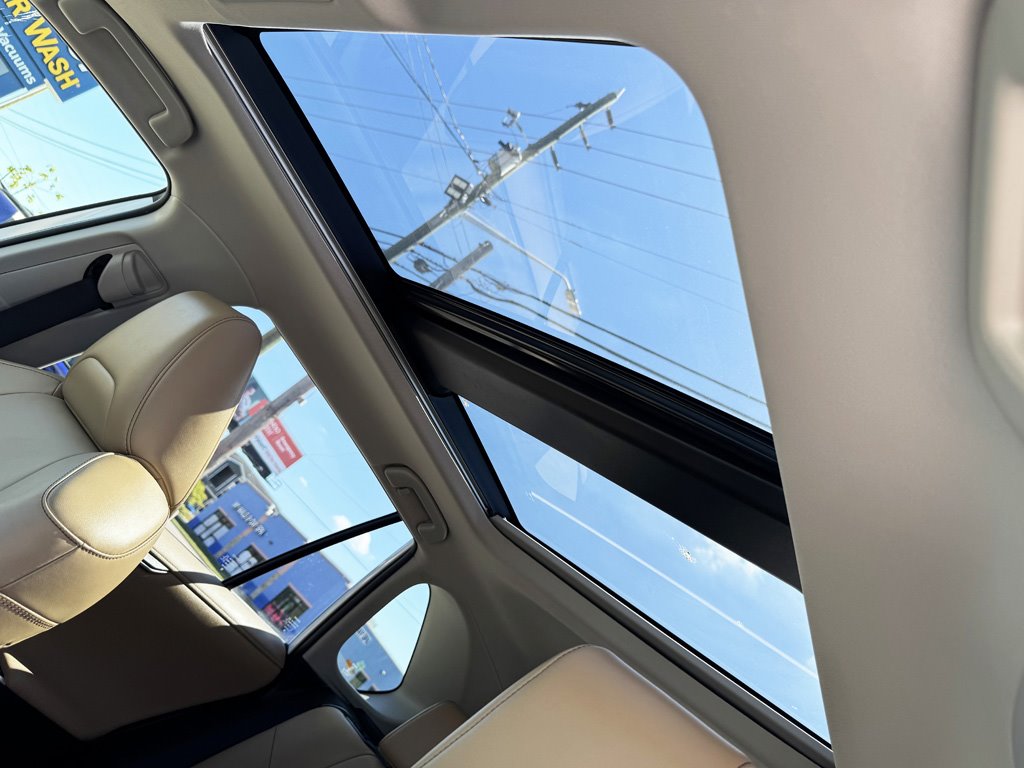 2019 Toyota RAV4 Limited - Photo 12
