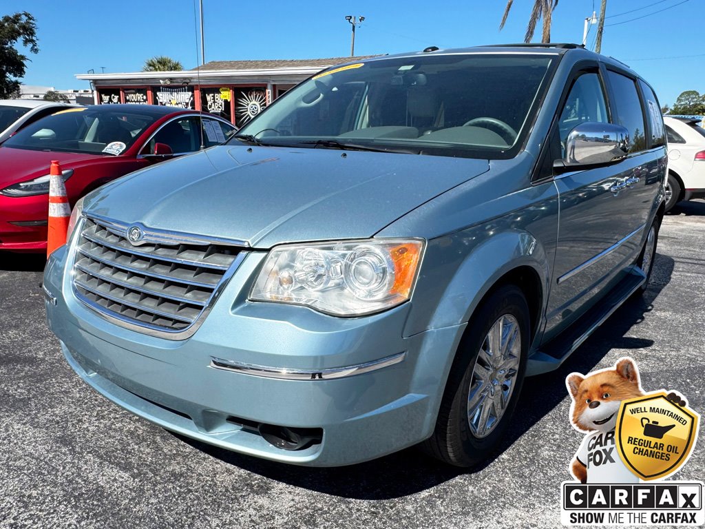 2009 Chrysler Town & Country Limited