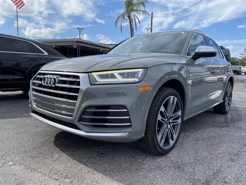 2020 Audi SQ5 3.0 quattro Tiptronic Premium Plus's photo